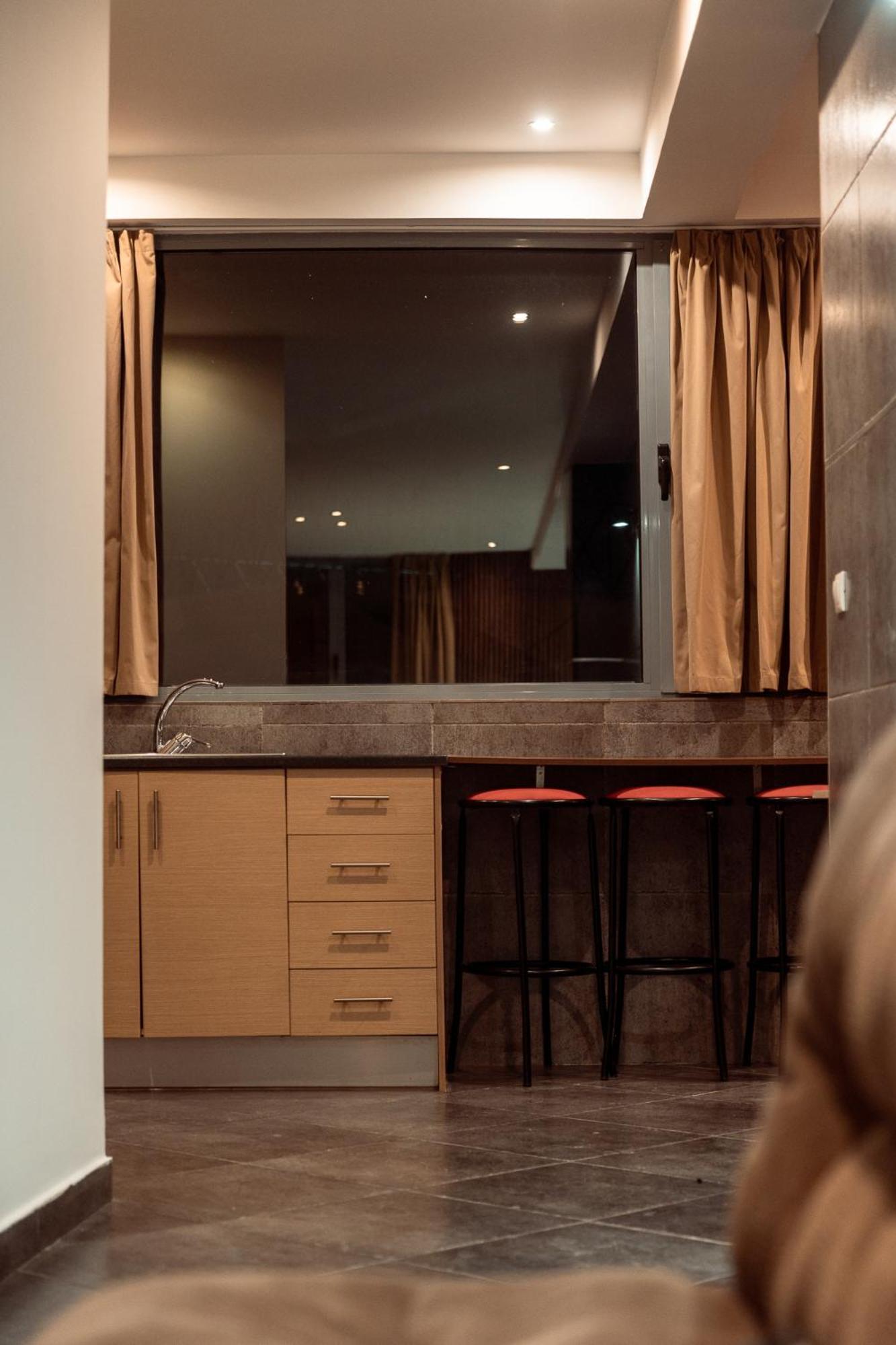 Parthenon Portrait Apartments アテネ エクステリア 写真